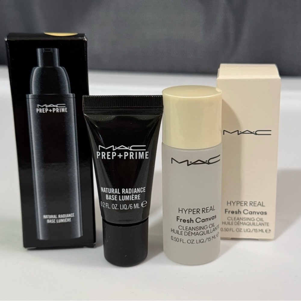 MAC Skincare Bundle With Cosmetics Store Bag - Picture 2 of 2